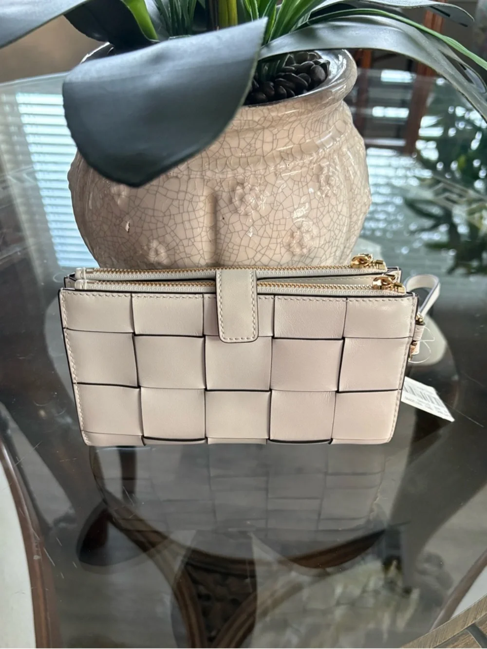 🤍🤍MICHAEL KORS WOVEN JET SET WHITE LEATHER DOUBLE ZIP WALLET/WRISTLET!🤍🤍